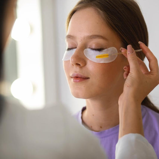 Under Eye Glow Service